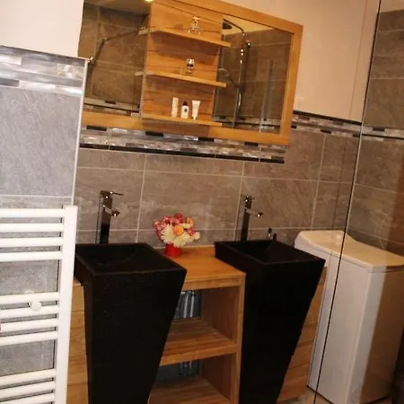 Le Pre Apartment